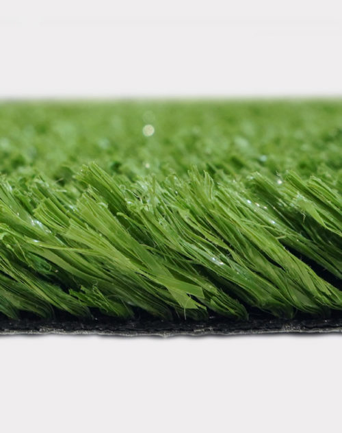 Pro-golf-artificial-grass-course-course-practice-mat-vancouver-toronto-hamilton-ottawa-winnipeg