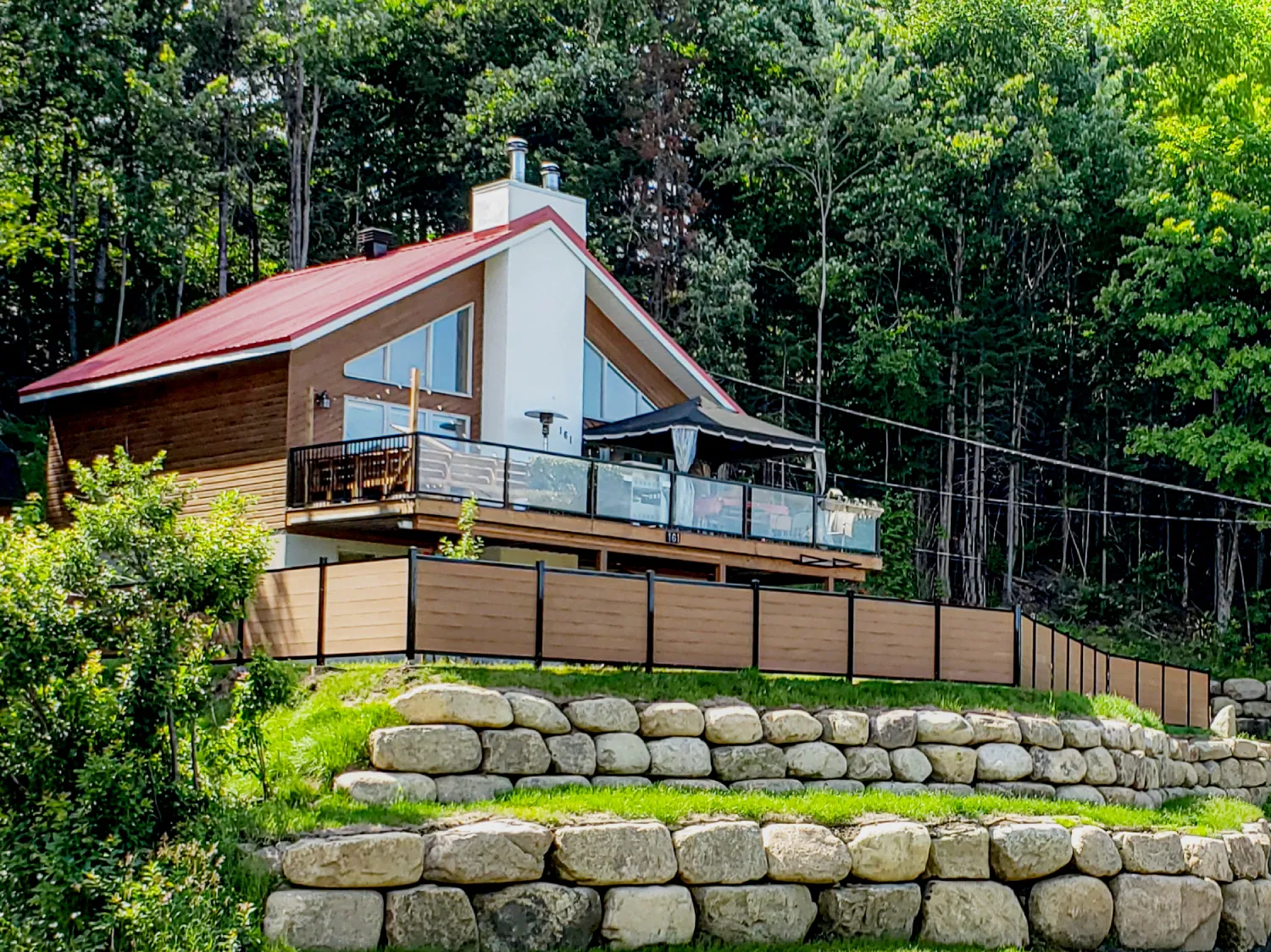 composite fencing with gates